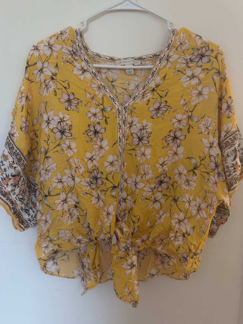 Chelsea & Violet Yellow Floral V-Neck Tunic
